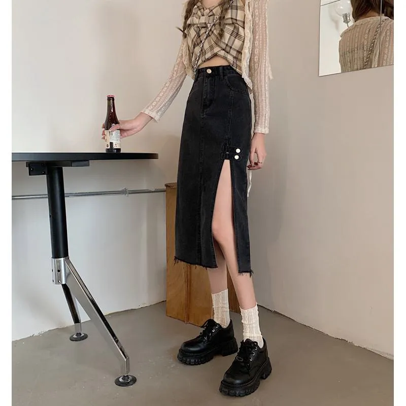 A-Line Retro High-Waisted Split Thigh Denim Skirt