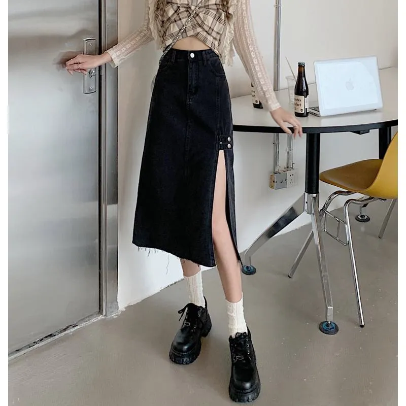 A-Line Retro High-Waisted Split Thigh Denim Skirt