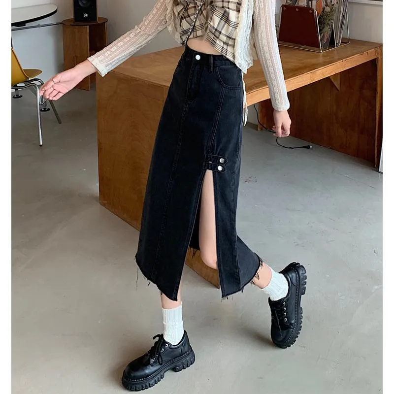 A-Line Retro High-Waisted Split Thigh Denim Skirt